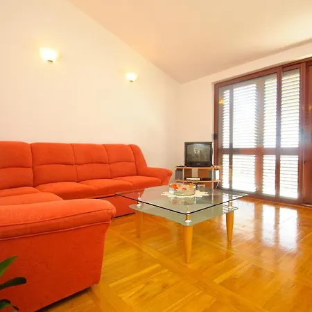 Apartment Hella *