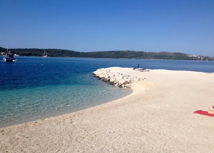 Hella Trogir
