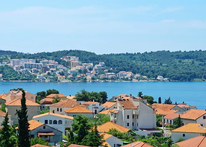 Hella Trogir