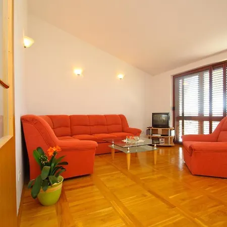 Hella Appartement
