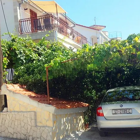 Hella Lejlighed Trogir